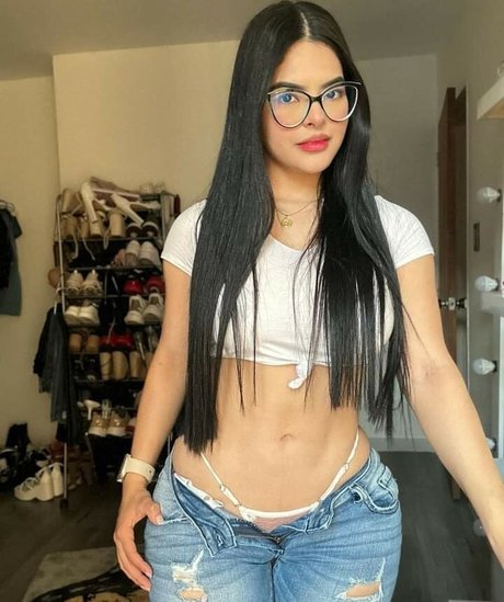Kimberly Delagdo Alvarez erotische pornostar archiv