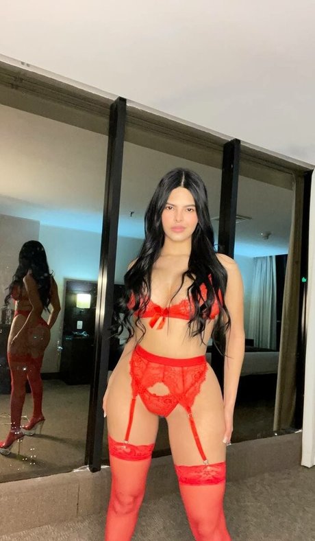 Kimberly Delagdo Alvarez freie top fotos