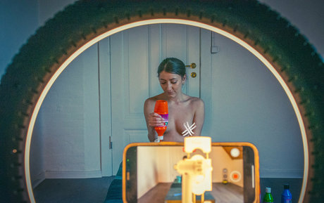 upperfloor xxx porno foto