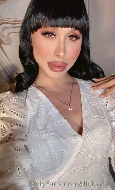 dicksy ts pornostar akt foto