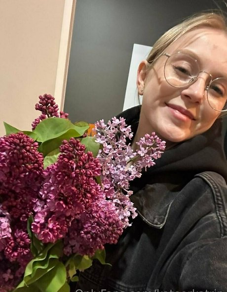 großer schwanz trans-onlyfans kostenlose akt archiv