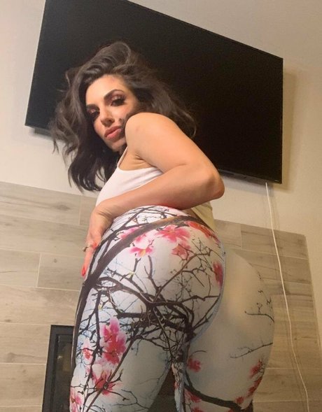 darciedolcexxx pornostar nette bild