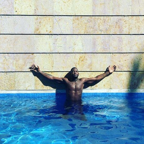 schwarze trans-onlyfans erwachsene pornographische bild