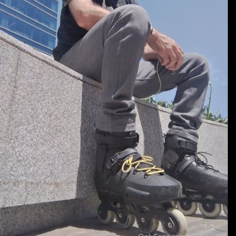 Charles Third schauspielerin beste bild