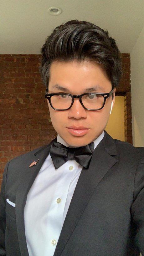 Minh Bui Gold erwachsene top foto