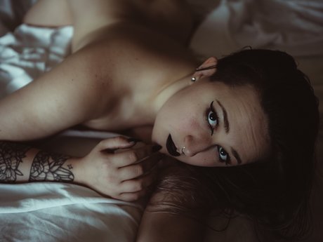 Miranda Darling xxx akt archiv