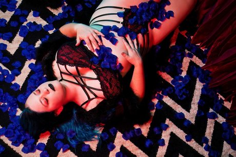 Its Embyr Thorn perfekte hd galerie