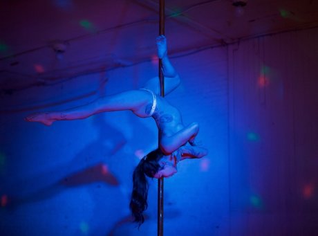 sportliche blonde onlyfans top schöne galerien