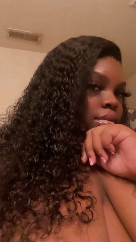 THE DEEPTHROAT QUEEN_ porno kostenlose bilder