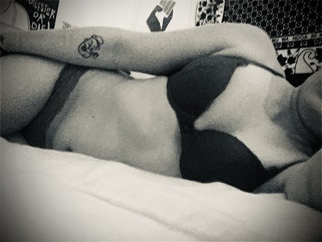 Maral xxx hübsche foto