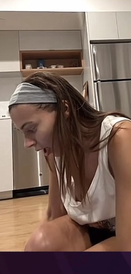 Samantha Saglibene perfekte nackte bilder