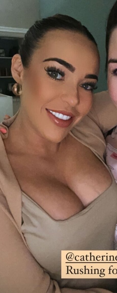 vollbusige ebenholz-onlyfans freie exklusive galerien