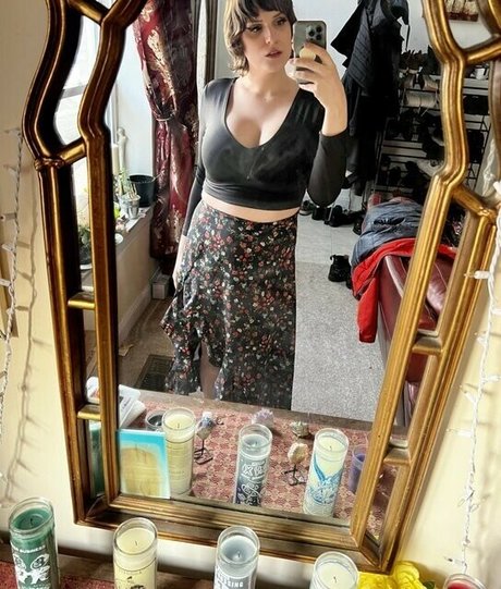 Bloodberry Tart nackt xxx fotos