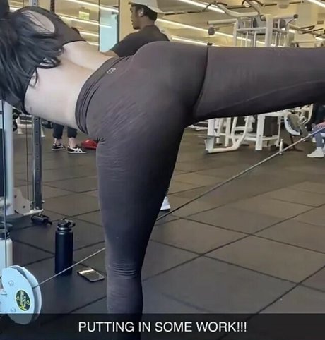 Indiana Massara hübsche akt foto