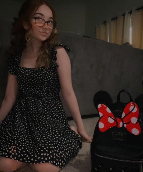 Lyssaurora kostenlose nacktheit bilder