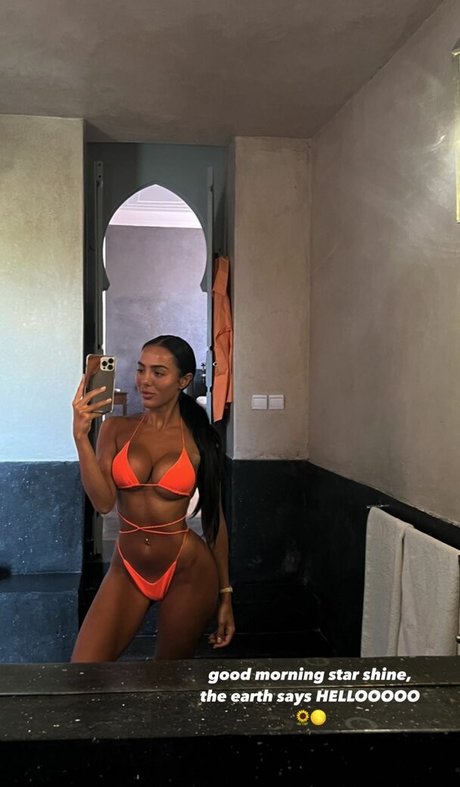 Arianna Ajtar schauspielerin nackt foto