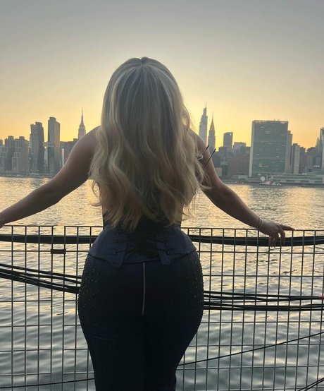 süße anal-onlyfans hd akt bilder