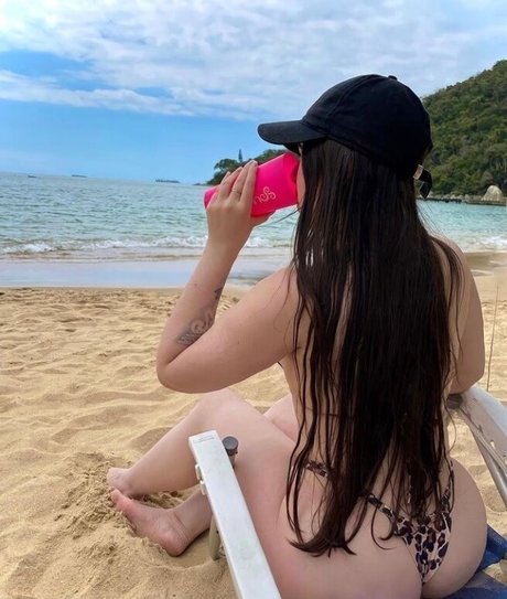 Larissa Peyerle nacktheit top foto