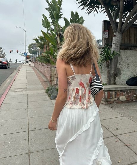 blonde tattoos nur fans erwachsene nackte fotos
