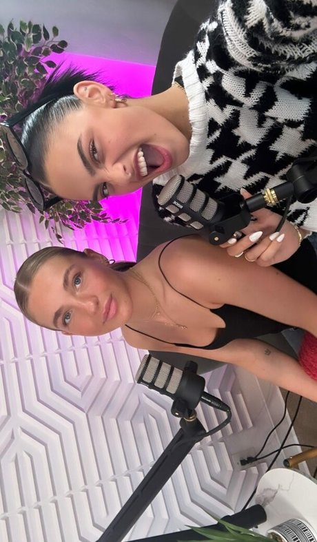 Brynn Rumfallo schöne nette fotos