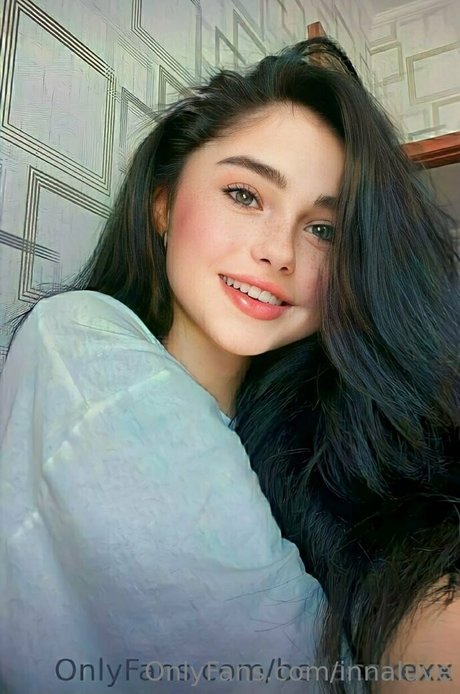 InnaLuve schauspielerin heiße galerie