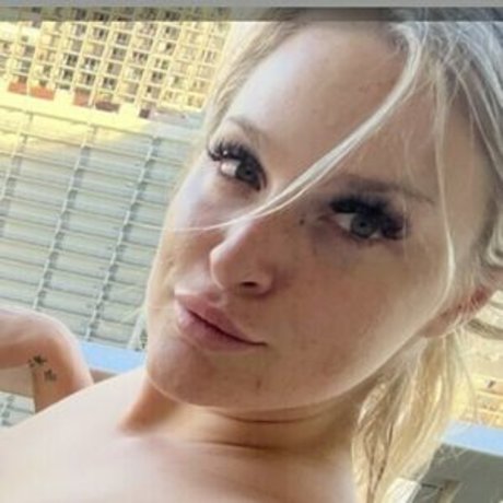 Daisy Delacroix nette pornostar bild