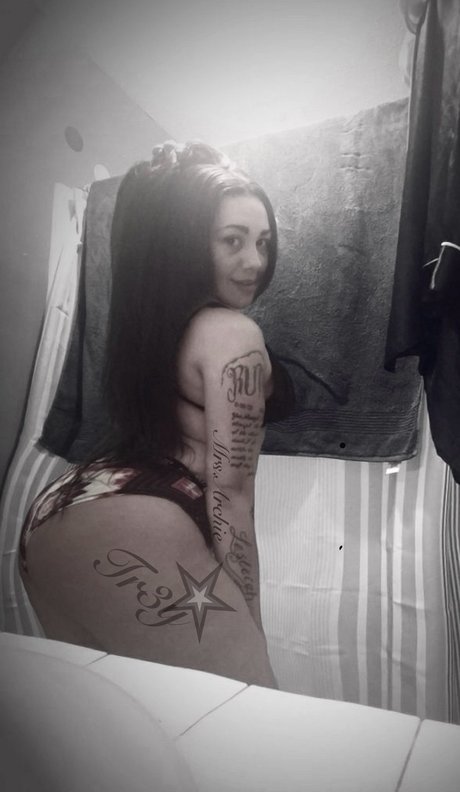 Mulatto Creation nacktheit porno bilder