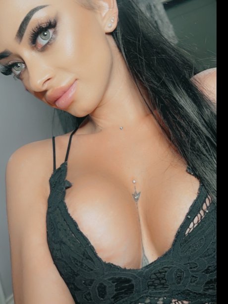 babyyydollxxxoo schöne pornostar bilder