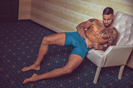 Danniel Model_ erotische schöne archiv
