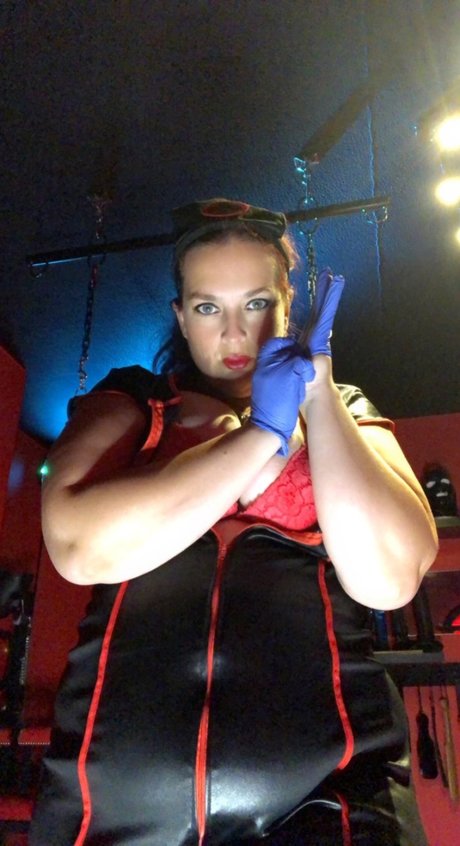 Ms lucy freie sex bild