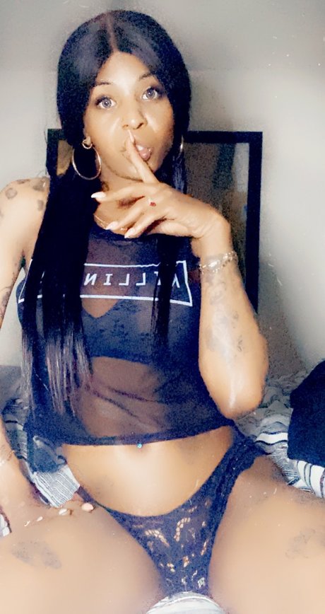 Badgirlmyah757 sexy porno galerie