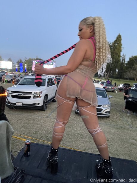 arschlecken nur fans nackt kunst bild