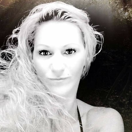 Dolcevida88 schauspielerin erwachsene bild