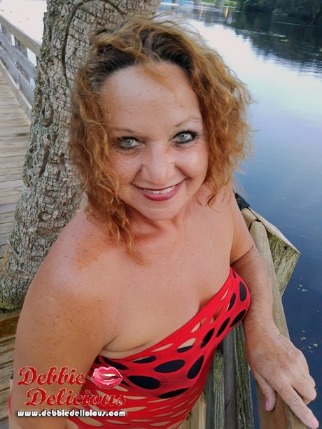 Debbie Delicious freie sex bild