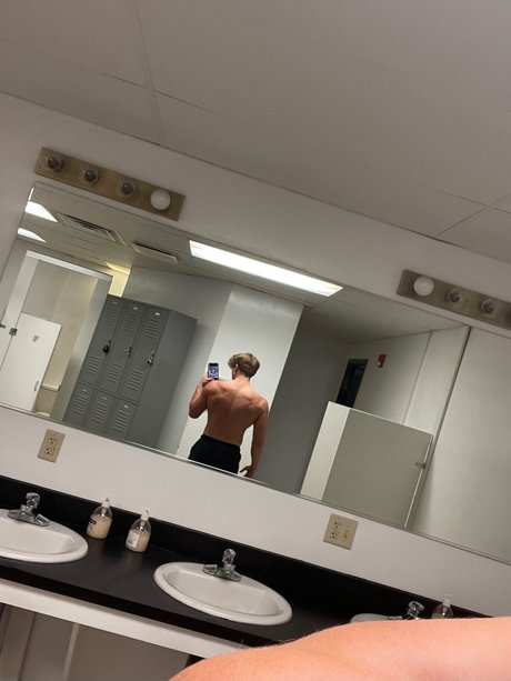 Cameron Gaither erwachsene schöne bild