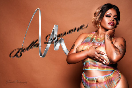 Bella Devene perfekte pornostar archiv