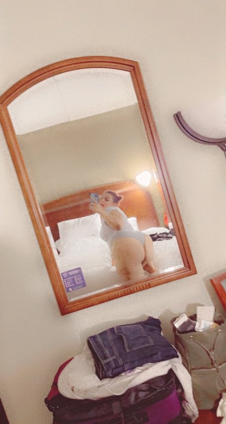 Nikki Kinney schauspielerin schöne bild