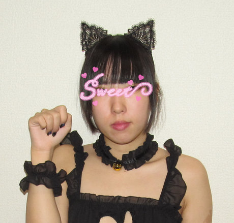 Niina Cat model exklusive bild