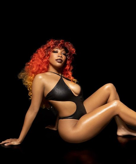 Kiera Please schöne sex galerie