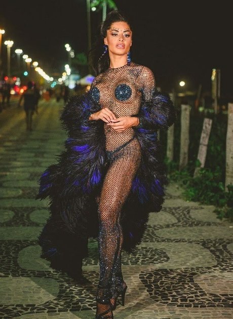 Aline Riscado hd akt archiv