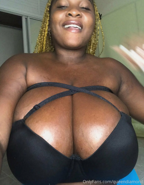 queendiamond model foto