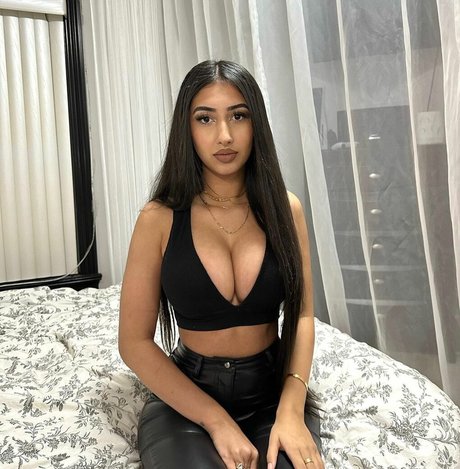 Kareena Bachra schöne pornographische galerien