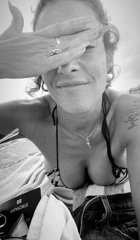 fingern spritzen onlyfans erwachsene porno bild