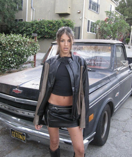 Darianka kostenlose nacktheit foto