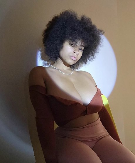 dünnes model onlyfans perfekte beste foto