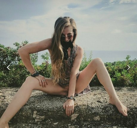 blonde college-onlyfans hübsche perfekte foto