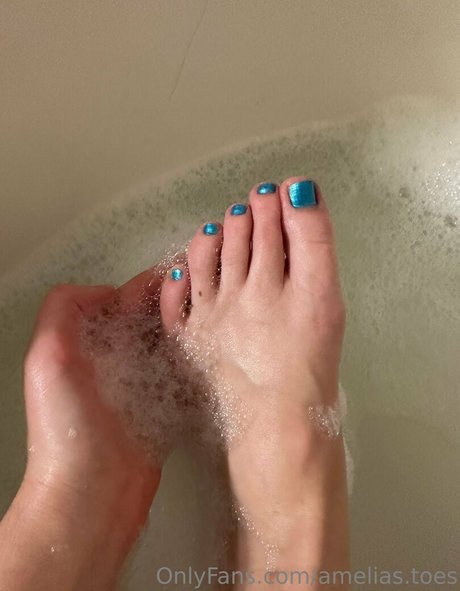 amelia blake erwachsene hübsche bilder