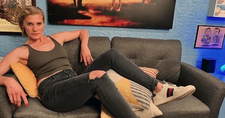 Katee Sackhoff erotische pornostar archiv