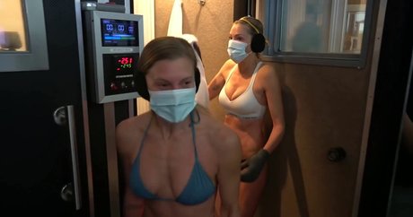 Katee Sackhoff beste porno galerien