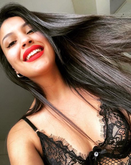 KIM perfekte pornografische galerie